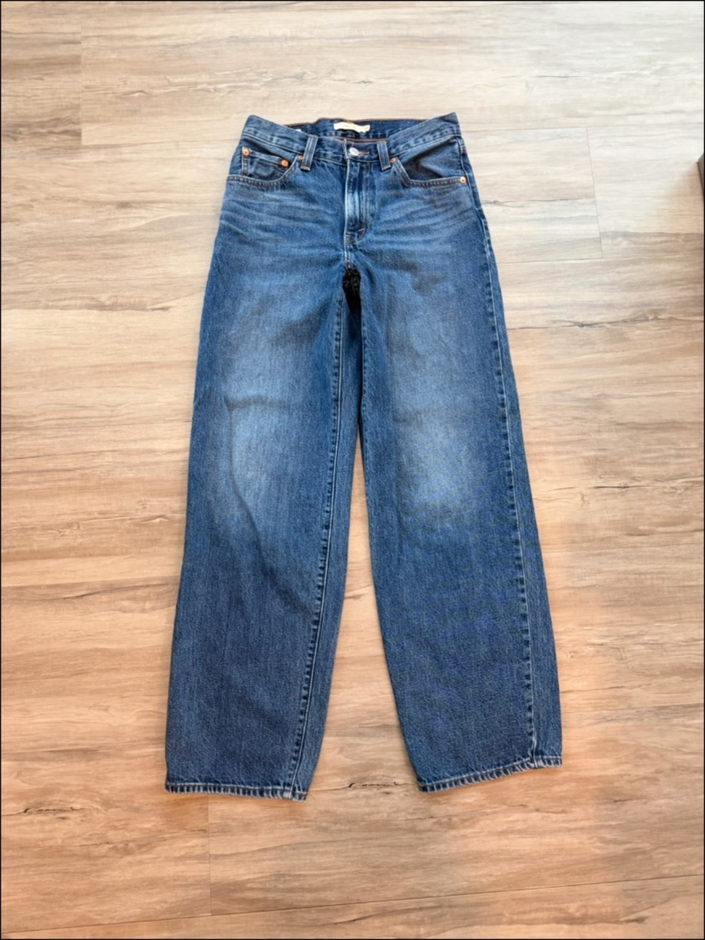 Levi’s Baggy Dad Jeans (Size 24)